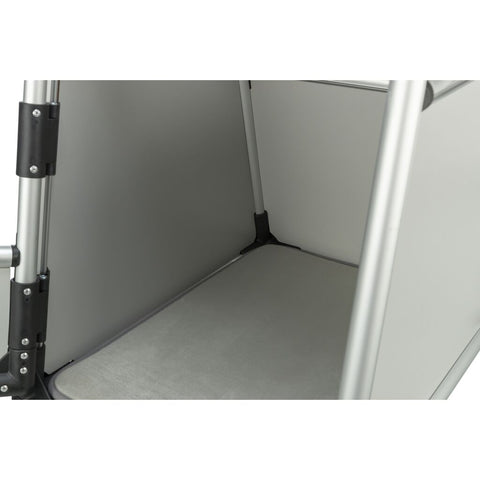 Trixie Transport Box, Aluminium – M: 53 × 61 × 74 cm, light grey/silver