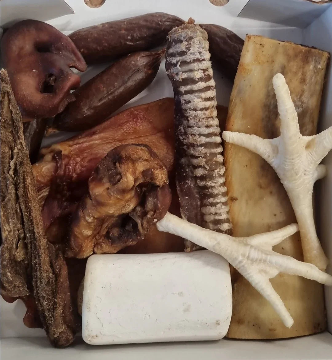 Dog Shack Pizza Box - 100% Natural Treats